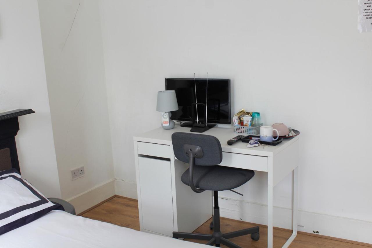 Cozy Rooms Or Apartment In London Townhouse Fast Links To Central Szoba fotó