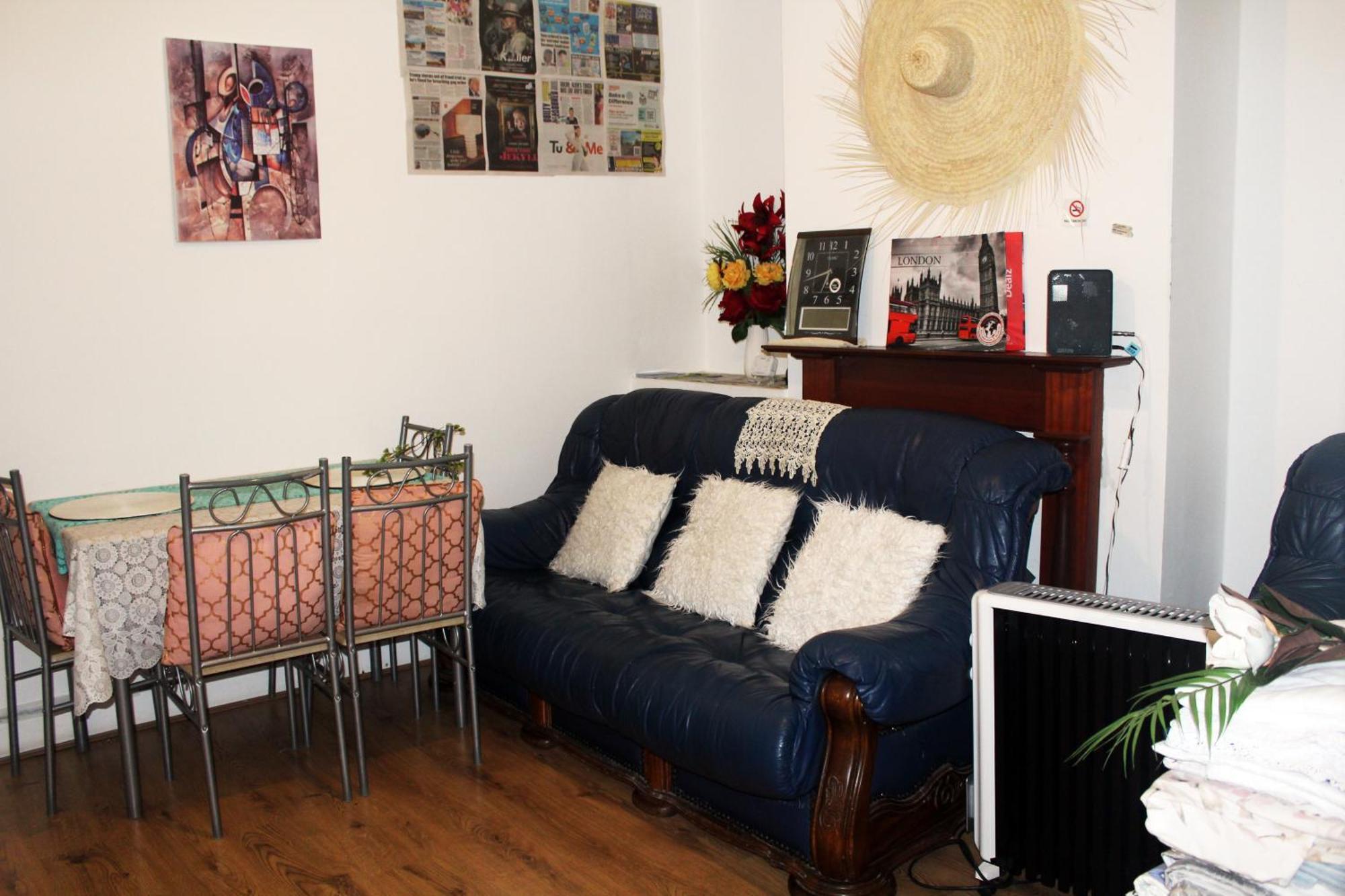 Cozy Rooms Or Apartment In London Townhouse Fast Links To Central Kültér fotó