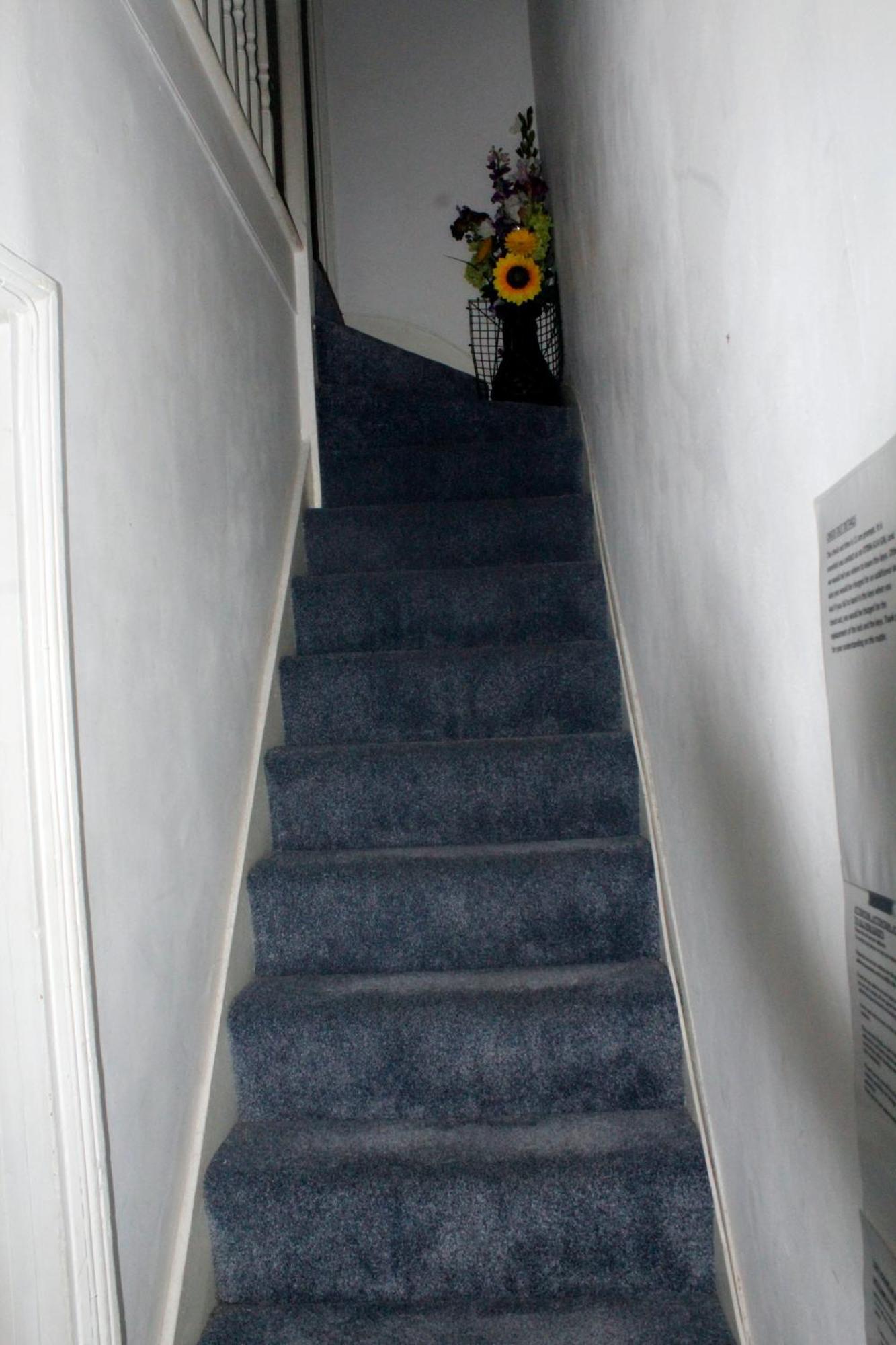 Cozy Rooms Or Apartment In London Townhouse Fast Links To Central Kültér fotó